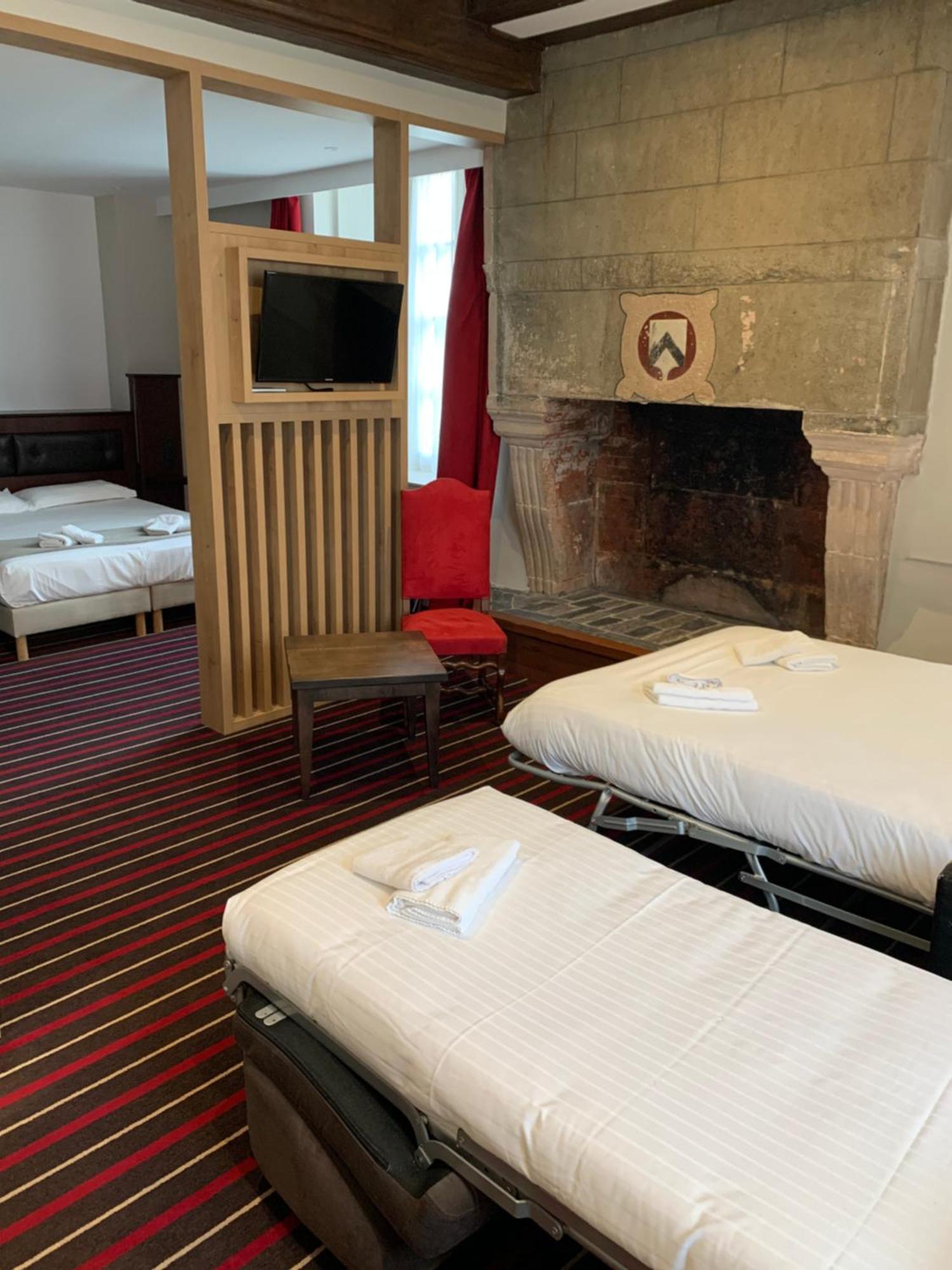 De L'univers Hotel 3*